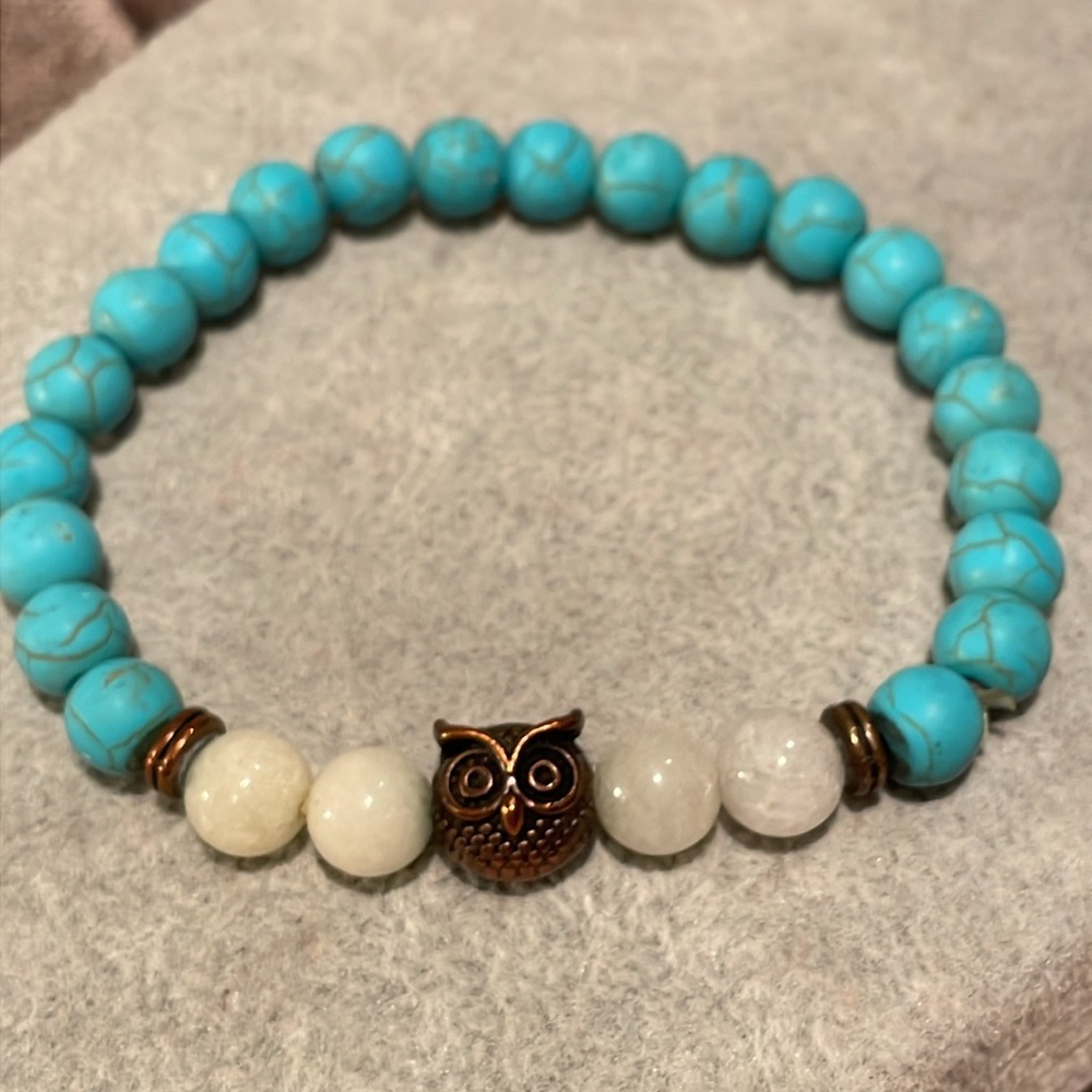 Copper Owl Turquoise & Quartz Stretch bracelet 8-9”